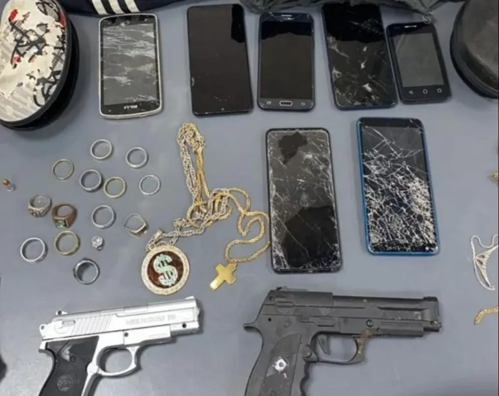 Incautación a la banda de menores que cometió varias rapiñas en Malvín Norte