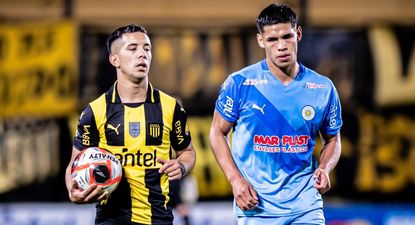 Leonardo Fernández de Peñarol ante Montevideo City Torque por el Torneo Apertura