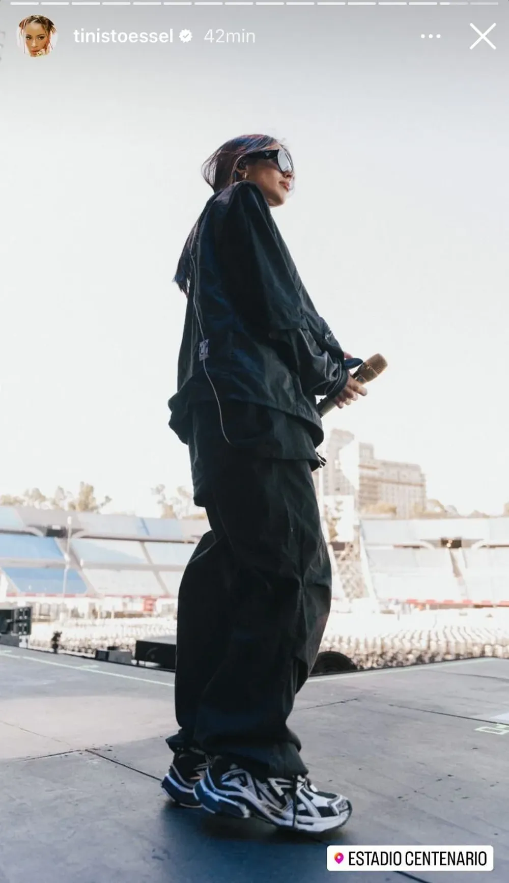 Tini compartió fotos de la previa a su show en el Centenario