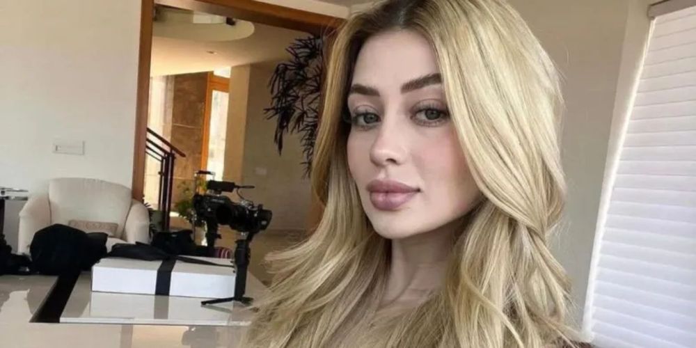 VALERIA MÁRQUEZ.jpg