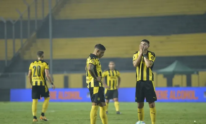 David Terans y Agustín Álvarez Martínez de Peñarol