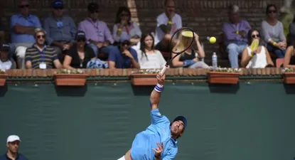 Saque de Pablo Cuevas