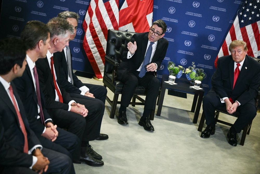 Burnham se reunió con Donald Trump. El británico se preocupó en aclarar que Malvinas había sido parte de la agenda bilateral.