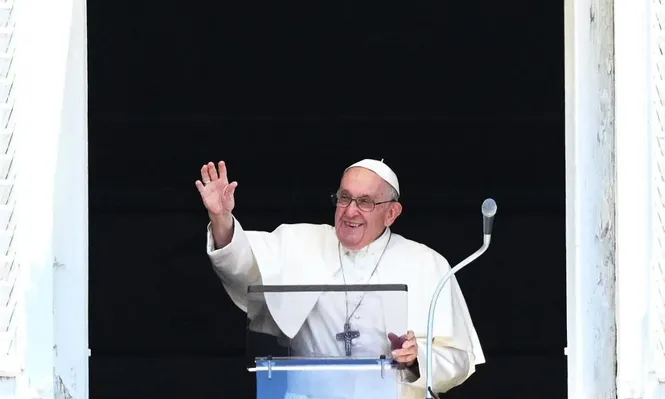 Francisco: “siento dolor ante la terrible violencia que siembra tanta muerte”.