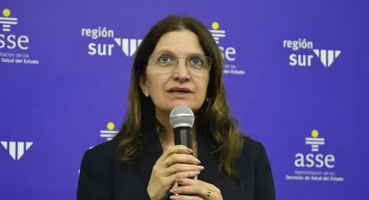 mas del 90% de recien nacidos son controlados por primera vez por medico antes de cumplir 10 dias