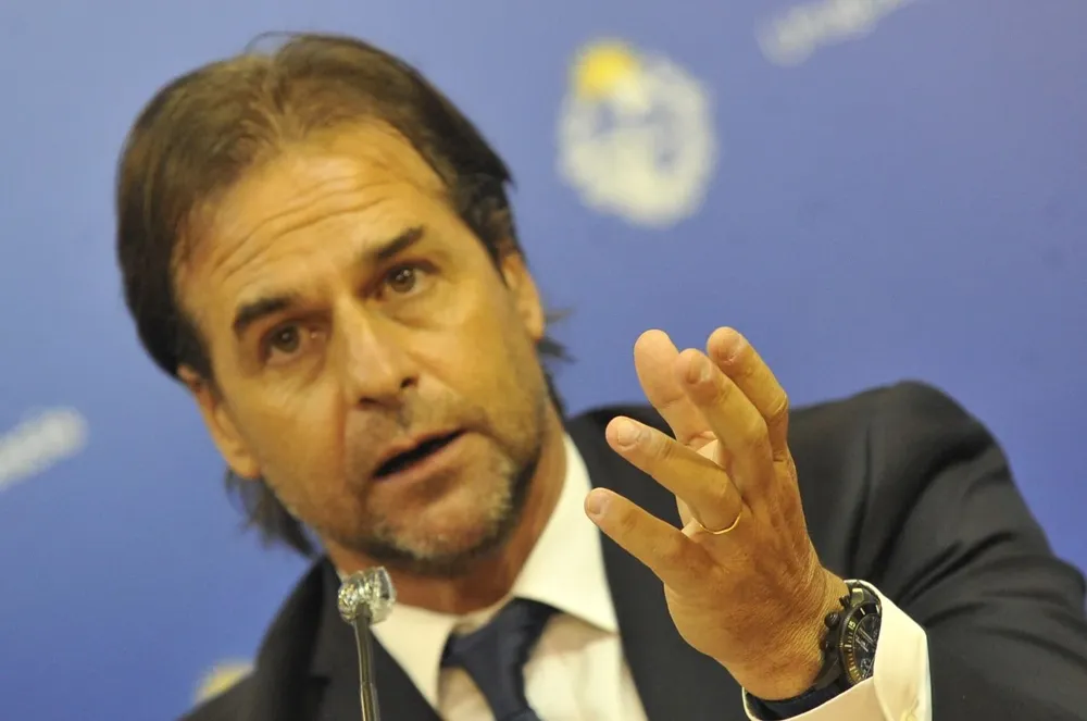 El presidente Luis Lacalle Pou comparecerá este martes ante el Parlamento para dar un discurso de balance de su primer año en el gobierno