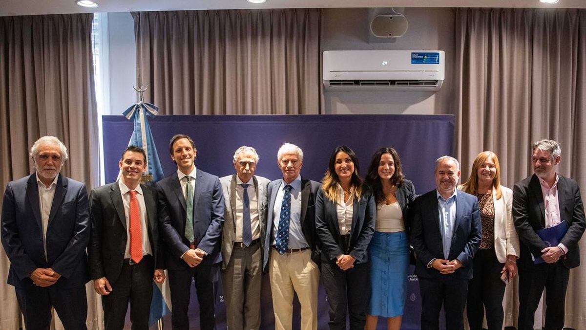 El Gobierno promete resolver conflictos de salud sin necesidad de juicio