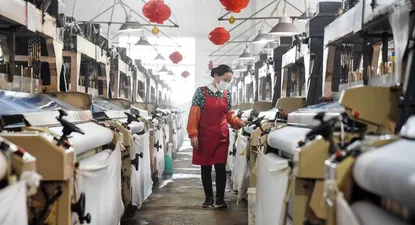 China: a la gran fábrica del mundo se le caen engranajes