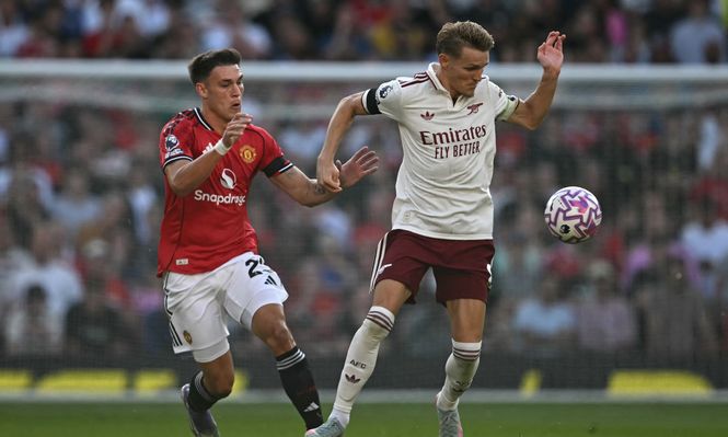 Manuel Ugarte y Martin Odegaard
