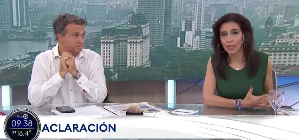 Los conductores del noticiero pidieron disculpas al aire