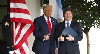 Trump refuerza lazos con sus aliados de Latinoamérica con una cumbre en Florida: de Milei a Bukele, quiénes fueron invitados