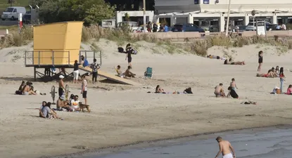 El Observador | Playa Ramírez, ola de calor, verano.