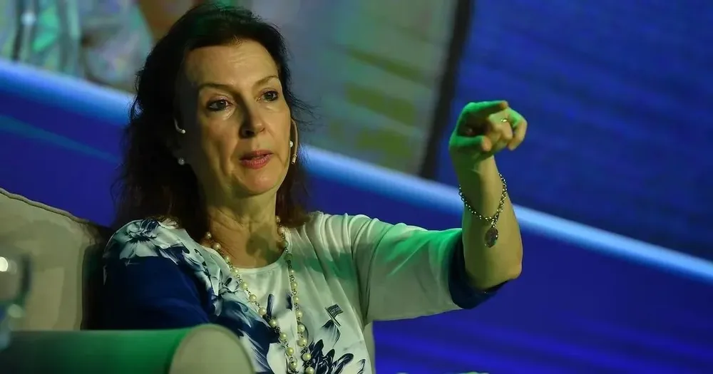 Diana Mondino en el Hotel Alvear