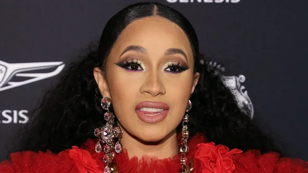 En enero, Cardi B se convirtió en la primera mujer solista en ganar el Premio Grammy al mejor álbum de rap.
