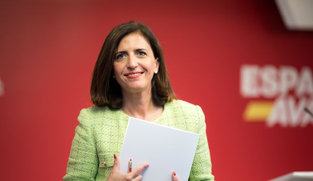 La portavoz del PSOE, Esther Peña.