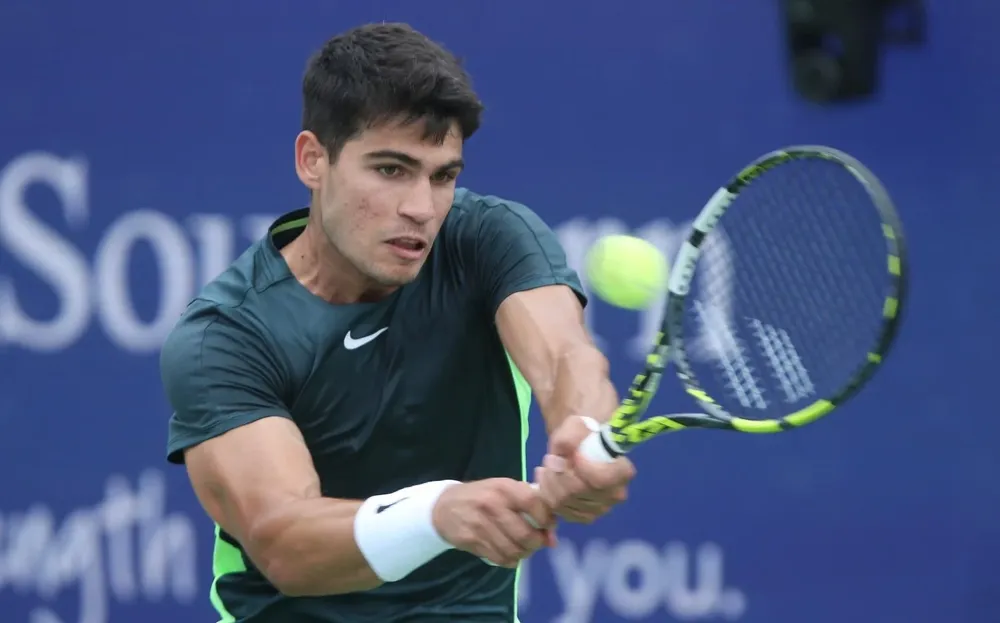 Carlos Alcaraz rumbo a semifinales en Cincinnati