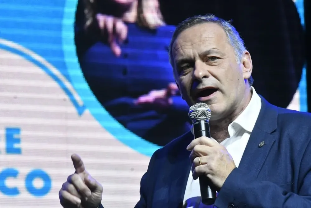 Delgado criticó al FA