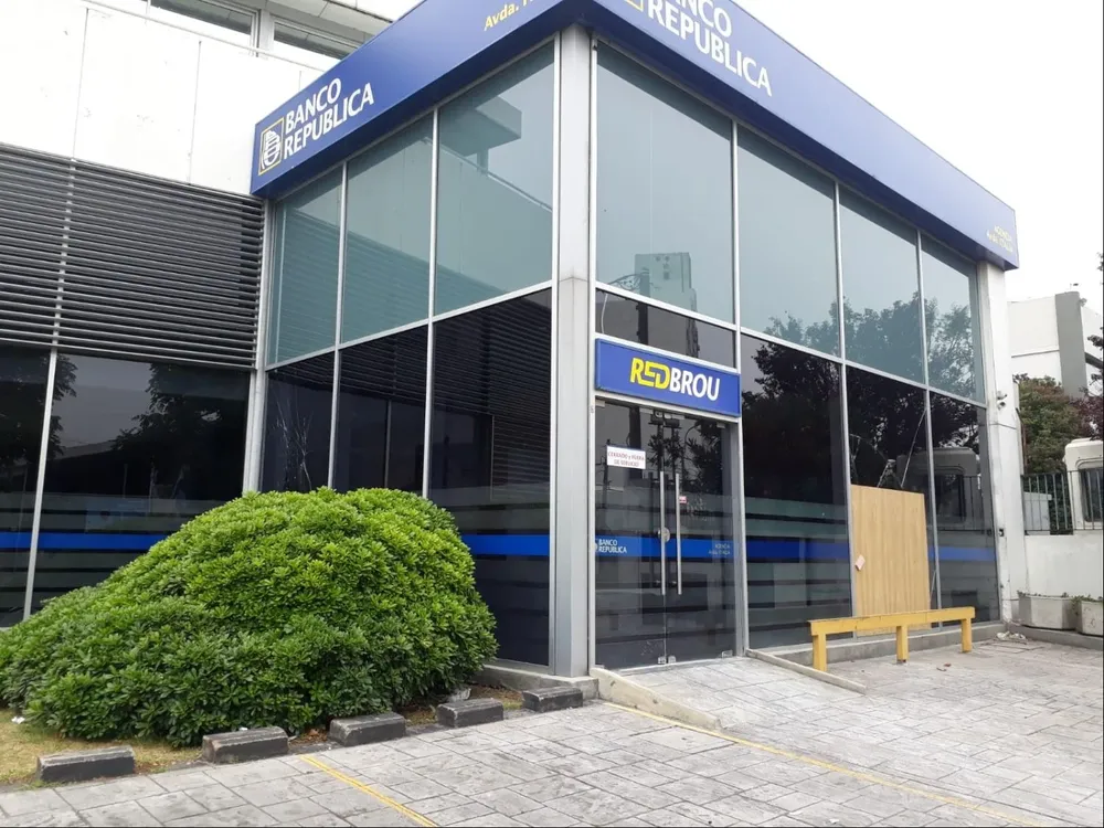 Son 60 clientes que se vieron afectados y que le exigen responsabilidad al banco.