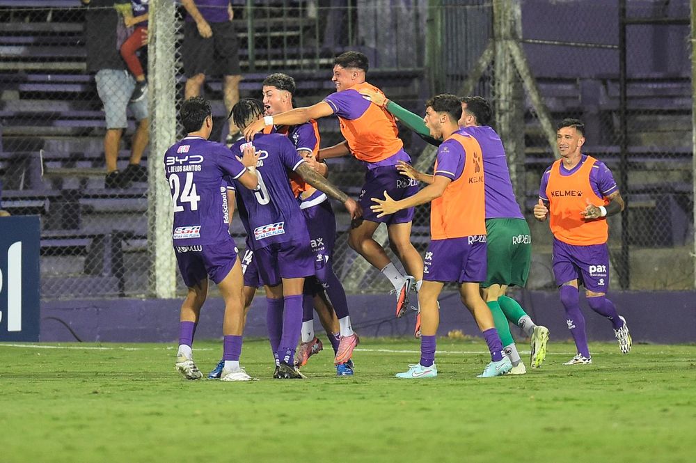 Defensor Sporting viene de vencer 2-1 a Nacional