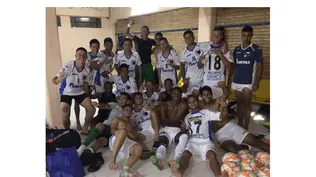 En pleno partido de Liverpool se agarraron a tiros