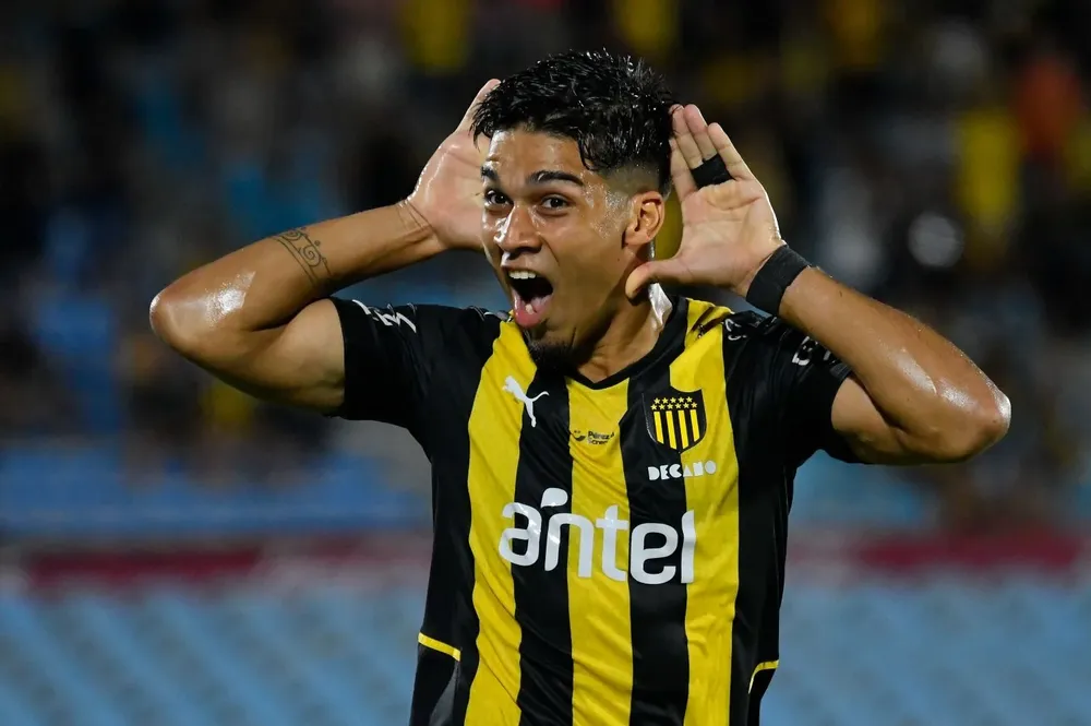 Arezo es el goleador aurinegro hasta el momento