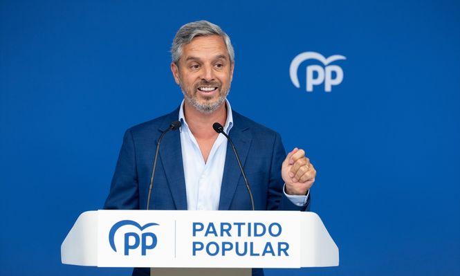 El vicesecretario de Economía del PP, Juan Bravo, durante una rueda de prensa.