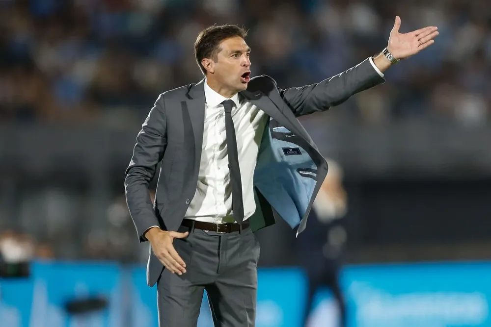 Diego Alonso trabajará durante 34 días con los jugadores de la selección previo al Mundial