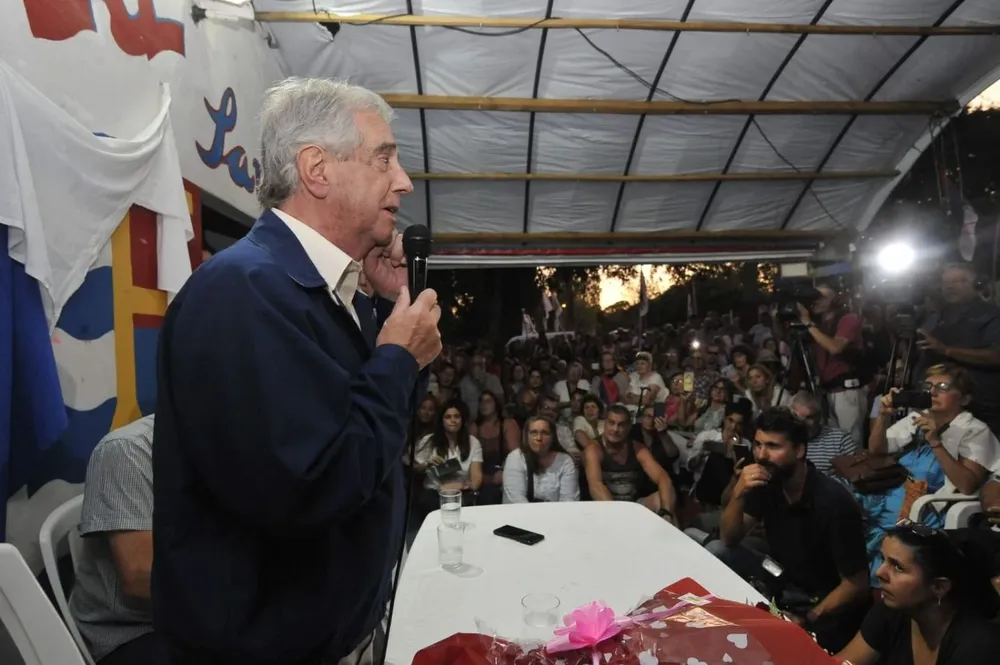 Vázquez reflexionó sobre el rol del Frente Amplio como oposición