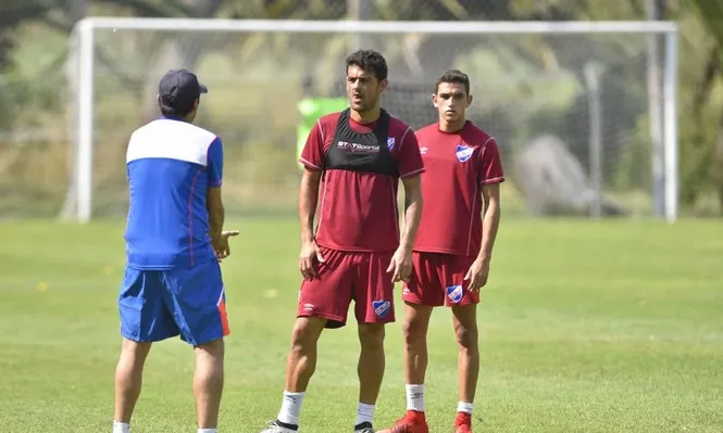 Con el Cacique Medina y Luis Aguiar en Nacional