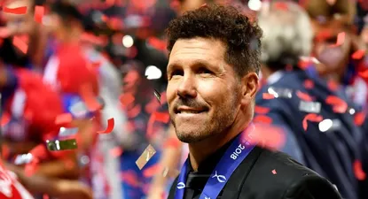 Luego de la bronca de Luis Suárez por ser sustituido por Champions, Simeone lo elogió de cara al clásico