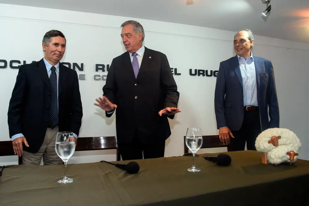 Sanguinetti, Mattos y Fros.