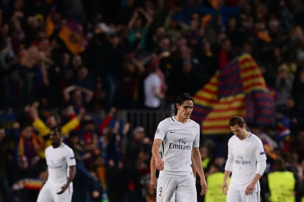 Cavani en el Camp Nou con PSG