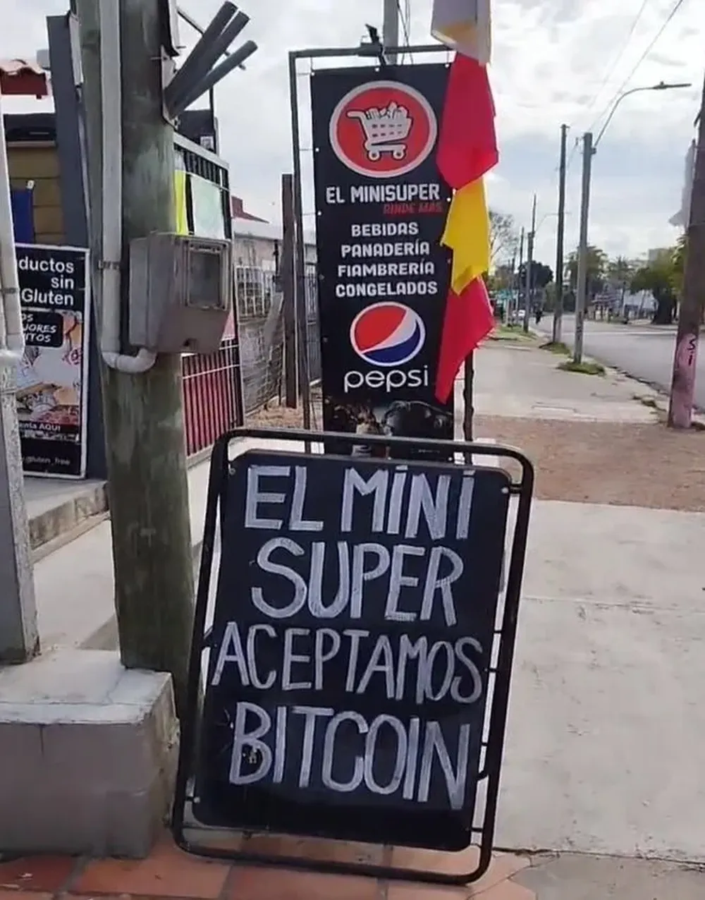 El Mini Super está ubicado en Las Piedras