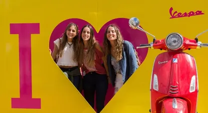 Vespa presentó la motocicleta GTS 300