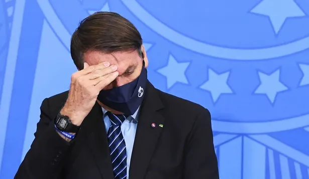 Jair Bolsonaro es fuertemente cuestionado por el manejo de la epidemia de coronavirus en Brasil