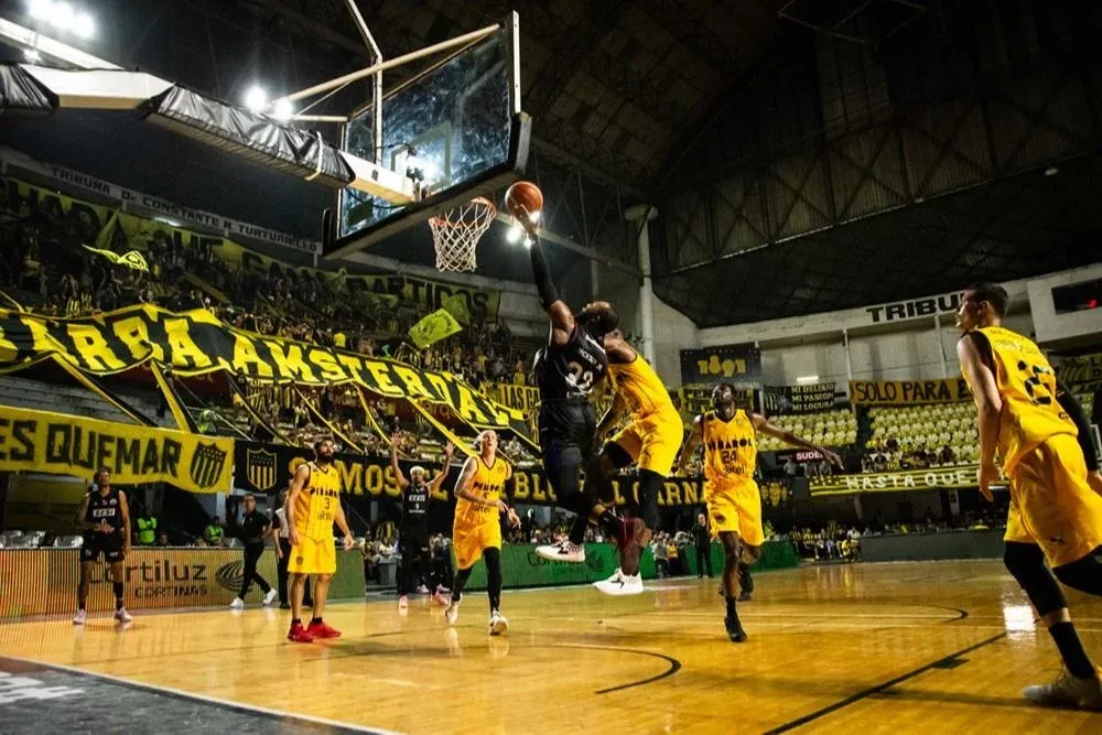 El Palacio Peñarol citó a América