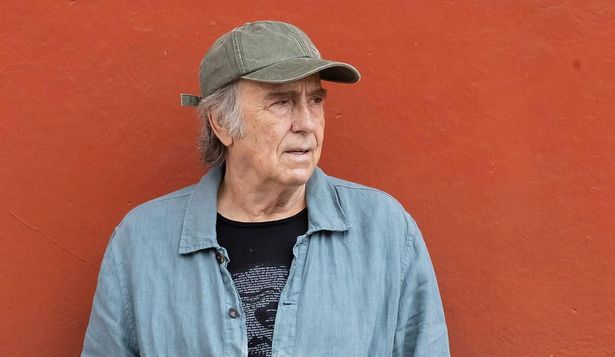La vida de Joan Manuel Serrat ha estado marcada por América Latina en muchos aspectos.