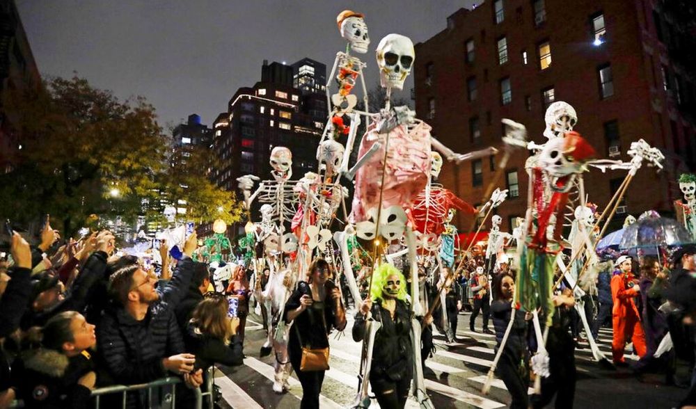 Fiestas en las comunidades españolas para celebrar Halloween. 