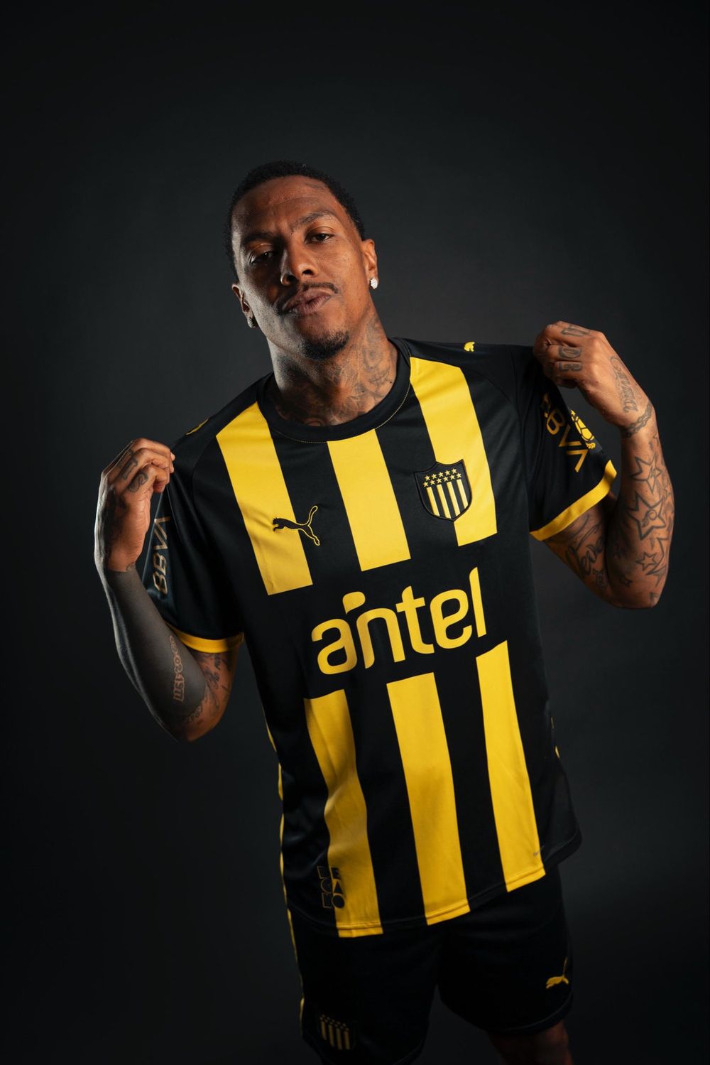 Abel Hernández Abel Hernández