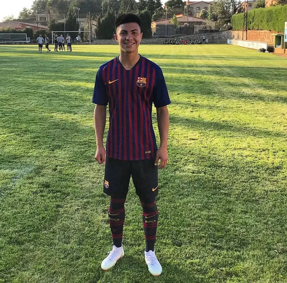 Axel Pérez recibió la visita de Santiago Bueno que llegó el año pasado a Barcelona