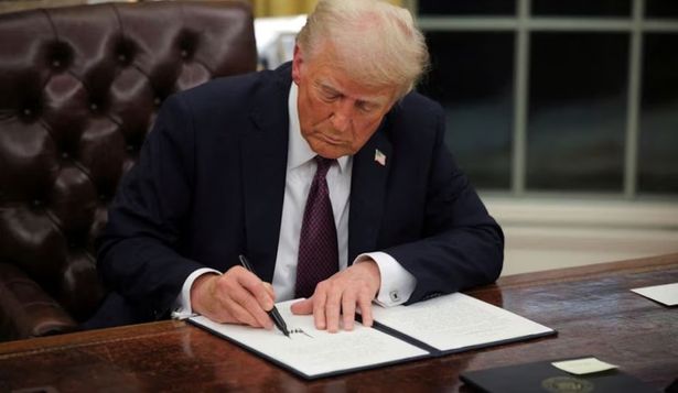 El 51% de los estadounidenses desaprueba la ayuda de Donald Trump a la Argentina