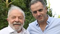 Orsi y Lula en la chacra de Mujica