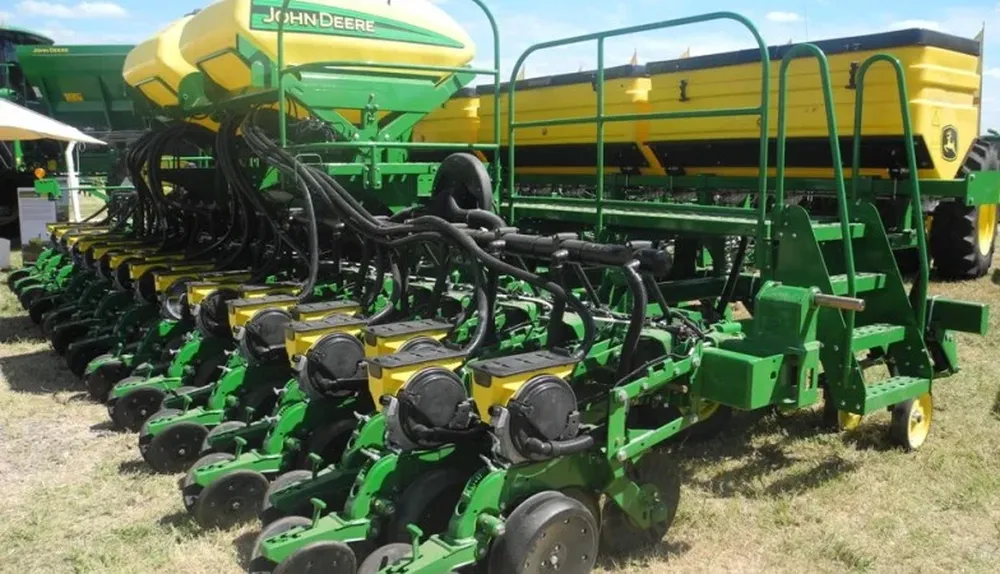 John Deere presentó maquinaria innovadora en la Expoactiva