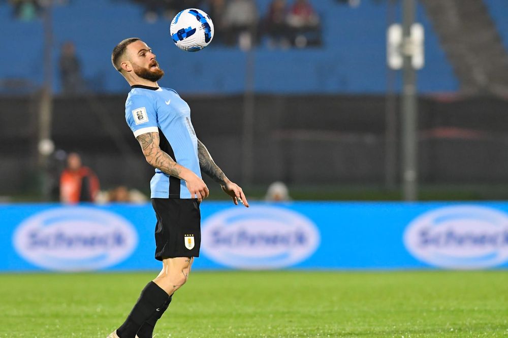 Nahitan Nández