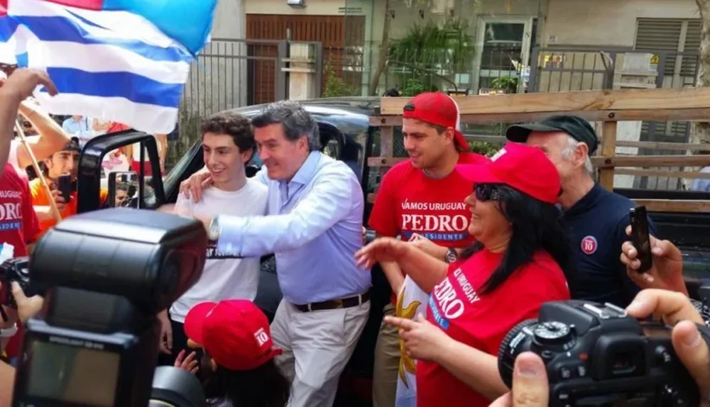 Los hinchas de Boca Juniors se burlan de River Plate