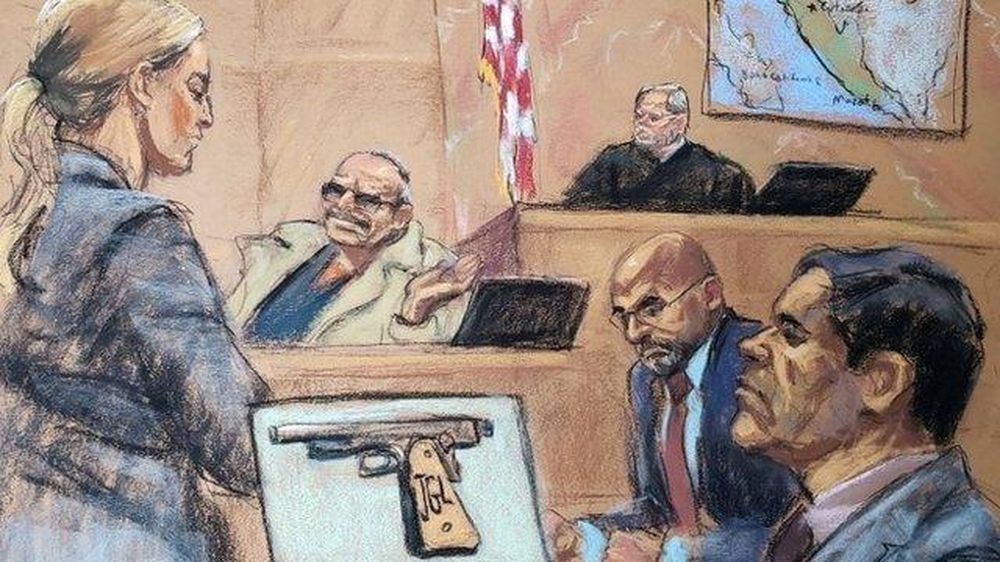 "El Chapo" escuchó el testimonio en su contra de algunos exmiembros de su cartel, como "El Rey" Zambada.