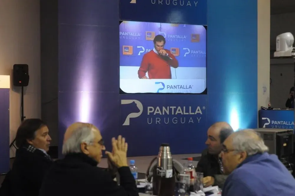 Pantalla Uruguay remata en la Rural del Prado, con transmisión en vivo por televisión e internet