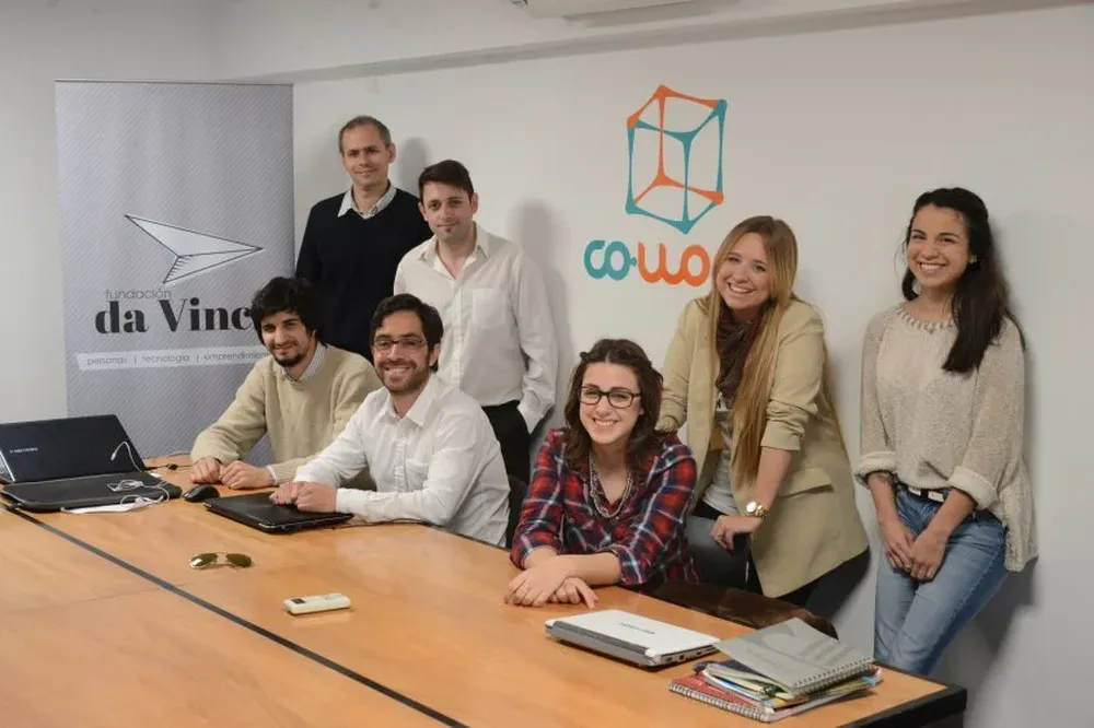 Grupo de los nuevos emprendedores incubados en da Vinci labs