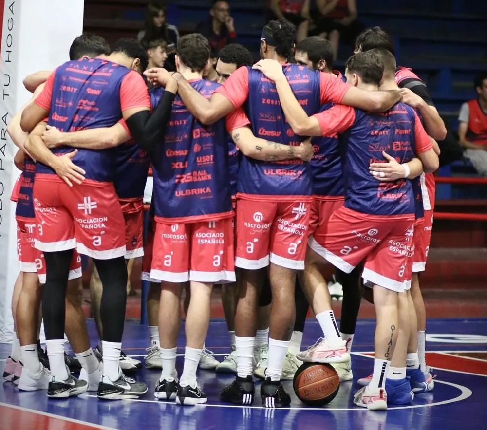 El equipo de Goes antes de enfrentar a Cord&oacute;n