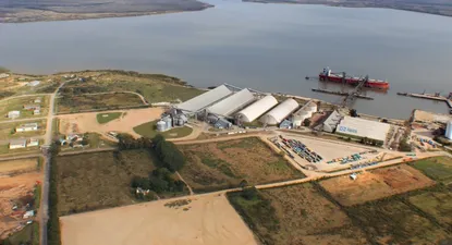 Paro portuario tranca operativa en el mayor operador de granos